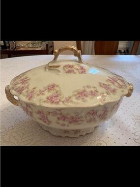 Limoges elite works tureen pattern “bridal rose” c. 1930-1932
